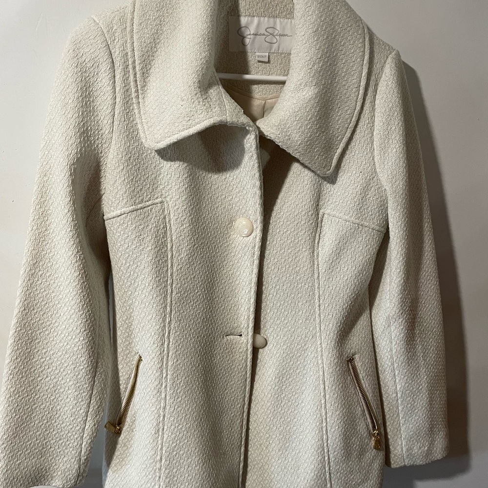 Women’s off white Jessica Simpson dress coat size small